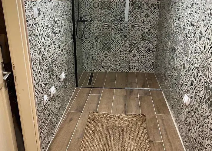 Tri Srca 1 - De Luxe 1 * Trebinje